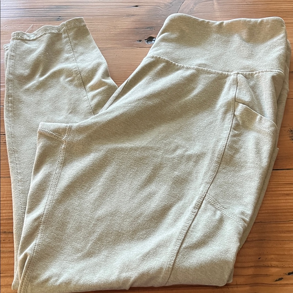 Zobha Beige Leggings